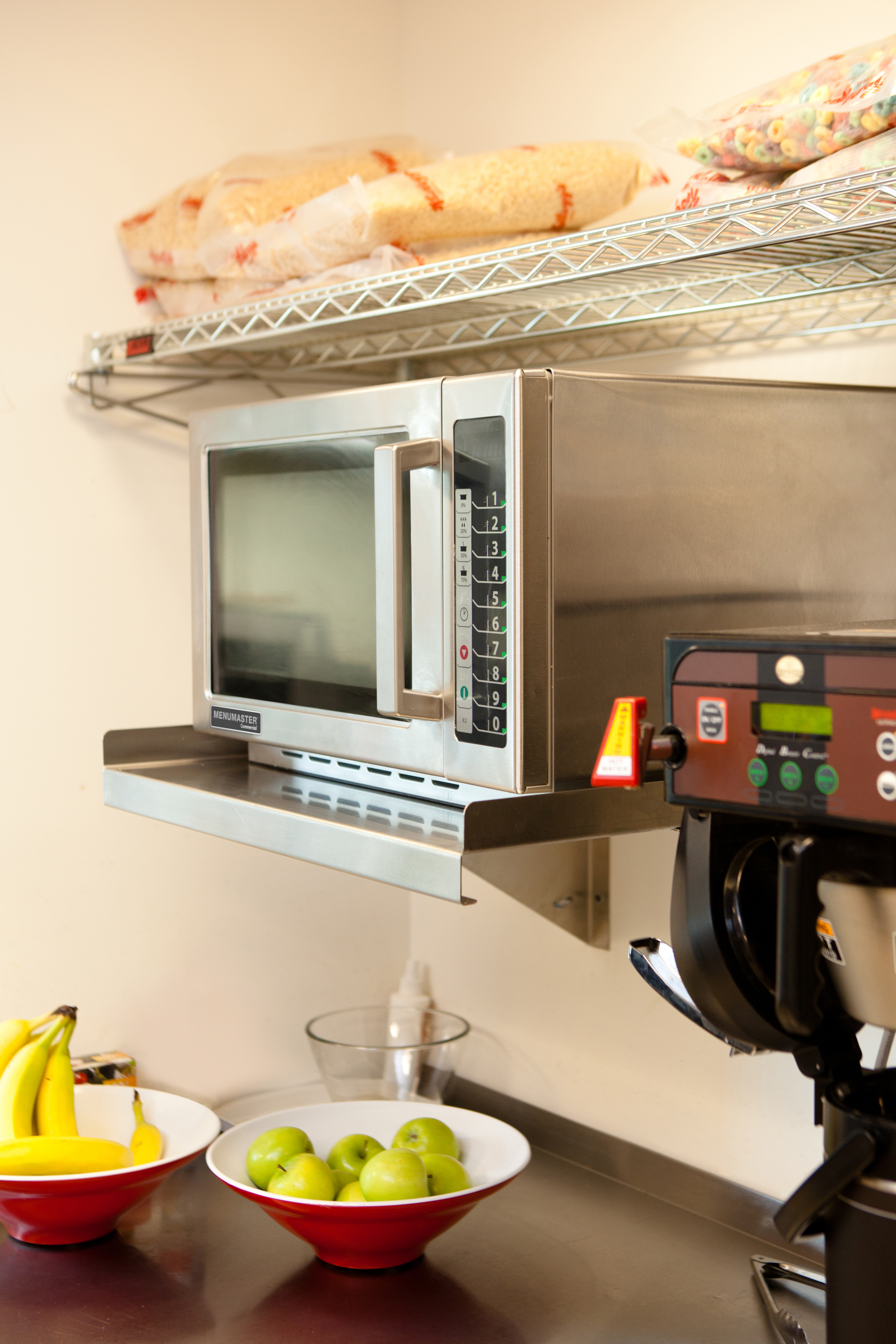 MCS10TS-RCS511TS_install_breakroom